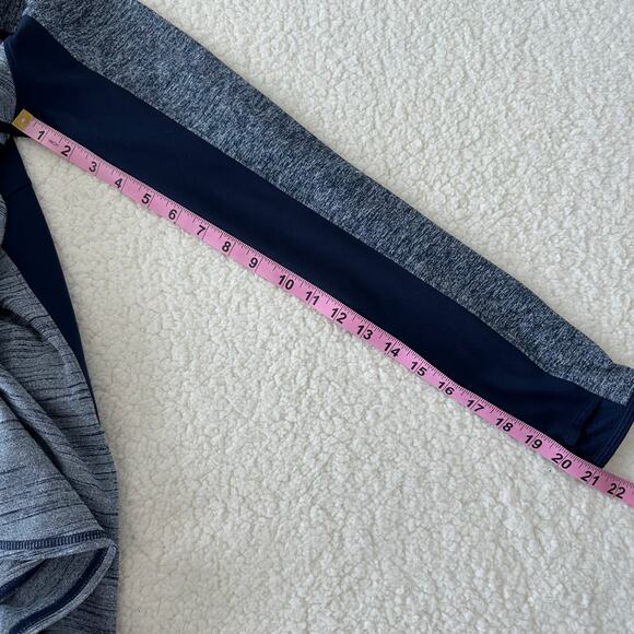 Athleta Half Zip Up Fitted Pullover Heather Blue Womens Medium Reflective Pocket - Picture 11 of 11